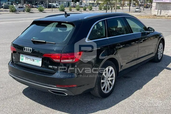 Audi A4 Avant 2019 photo 5