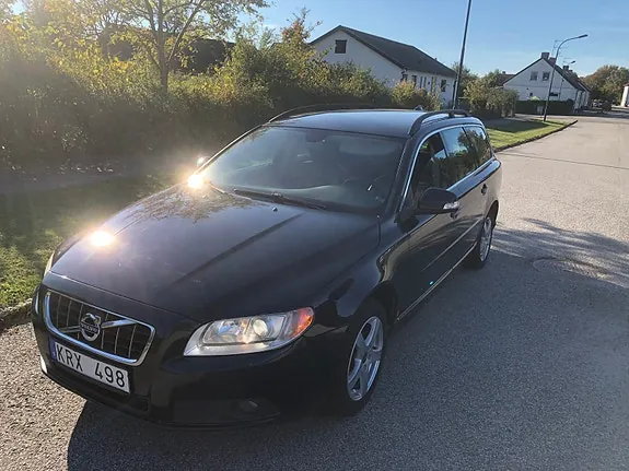 Volvo V70 2011 photo 4