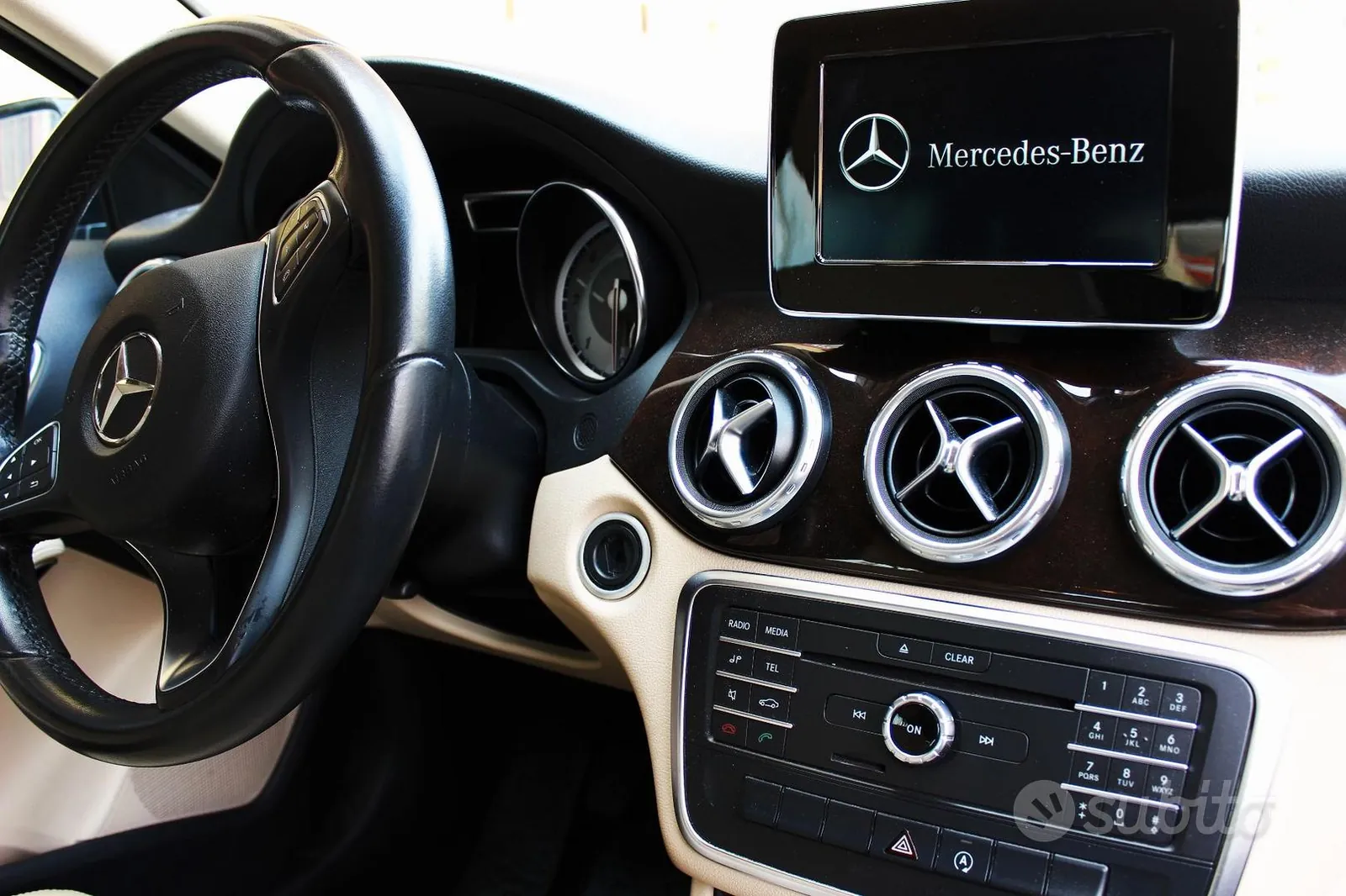 Mercedes-Benz Gla 2016 photo 4