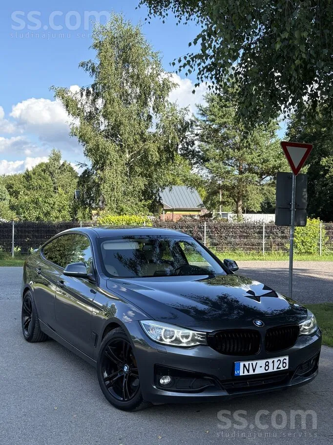 BMW 318 2014 photo 2