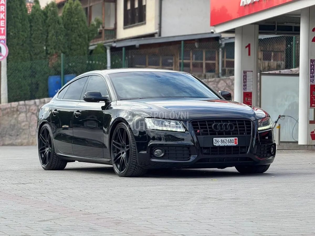 Audi S5 2011 photo 4