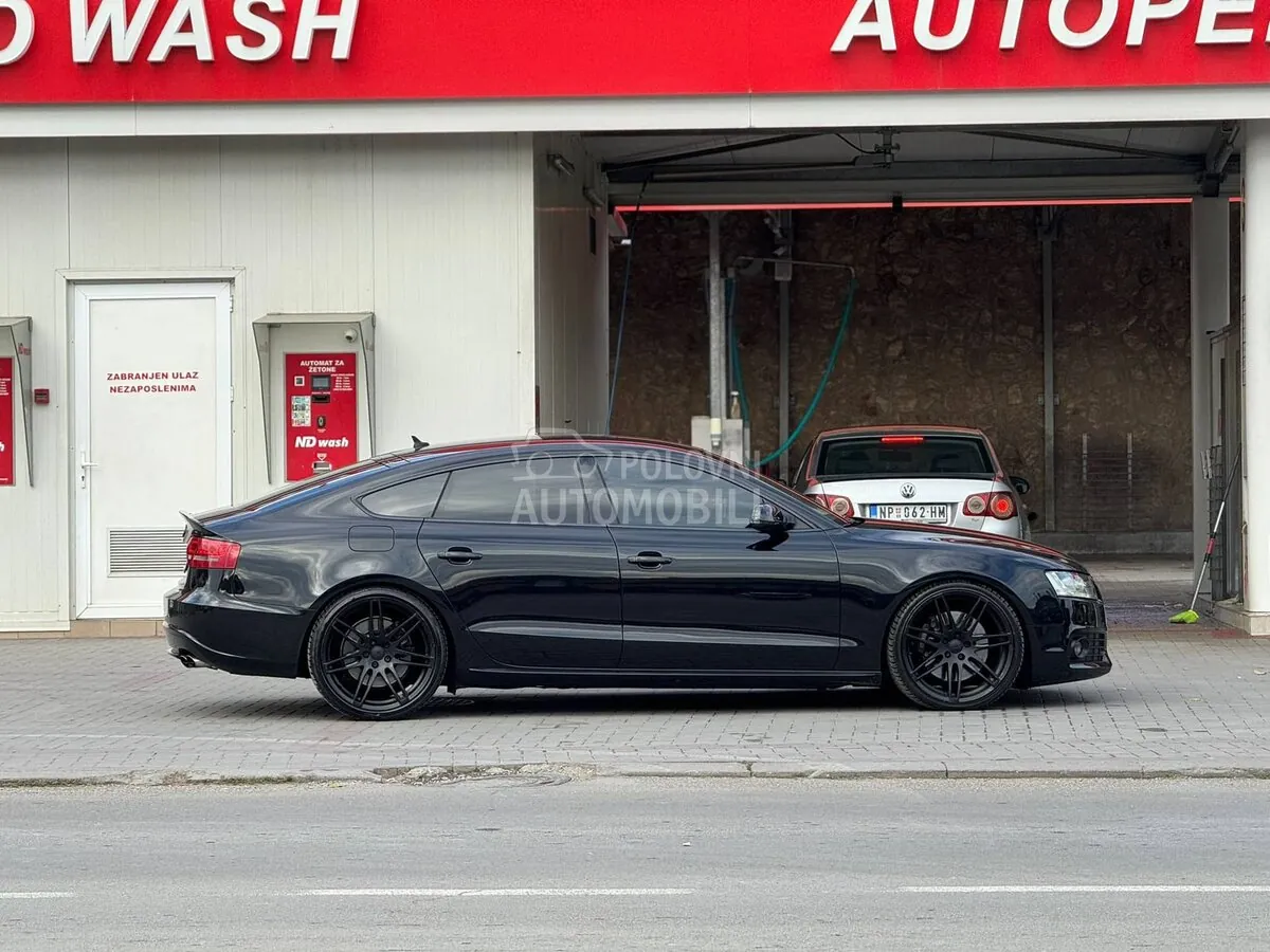 Audi S5 2011 photo 5