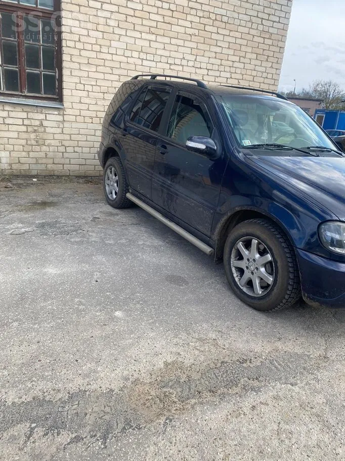 Mercedes-Benz Ml Class 2003 photo 2