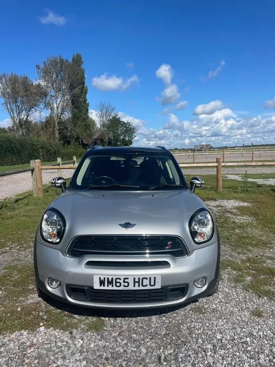 Mini Countryman 2016 photo 2