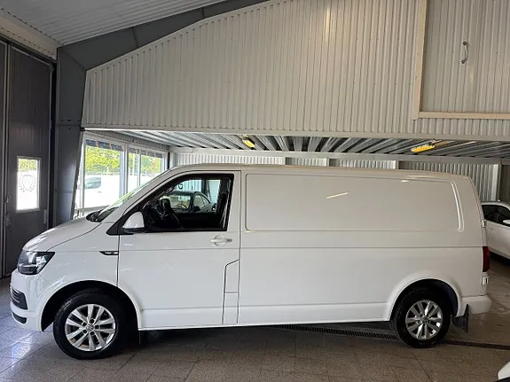 Volkswagen Transporter 2019 photo 2