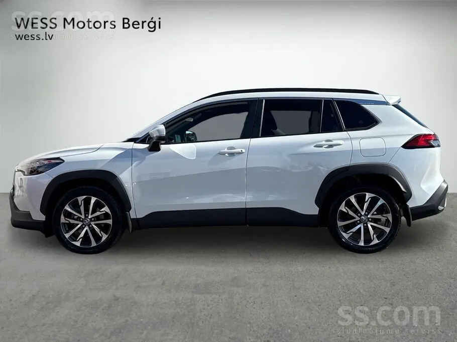 Toyota Corolla Cross 2023 photo 3