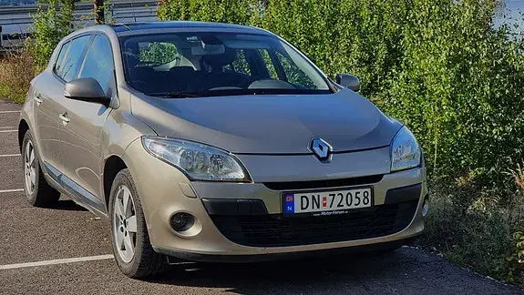 Renault Megane Iii 2011 photo 3