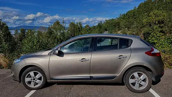 Renault Megane Iii 2011 photo 5