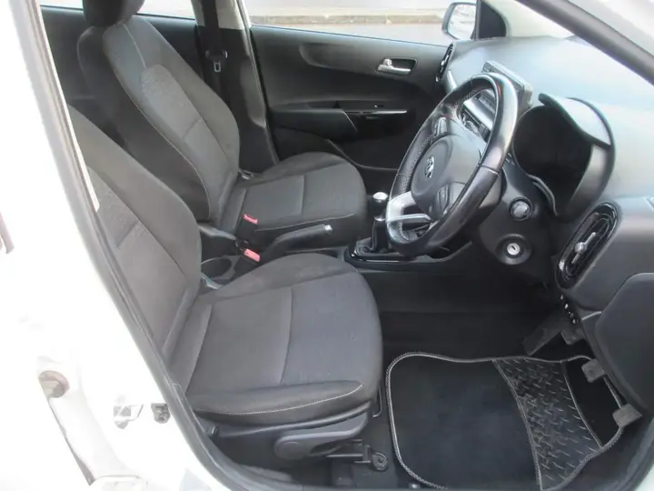Kia Picanto 2018 photo 3