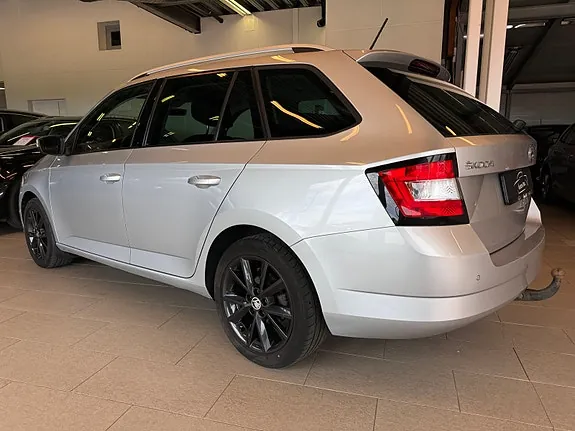 Skoda Fabia 2016 photo 5