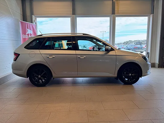 Skoda Fabia 2016 photo 4