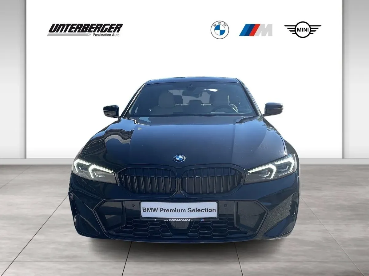 BMW 3 Series 2023 photo 2