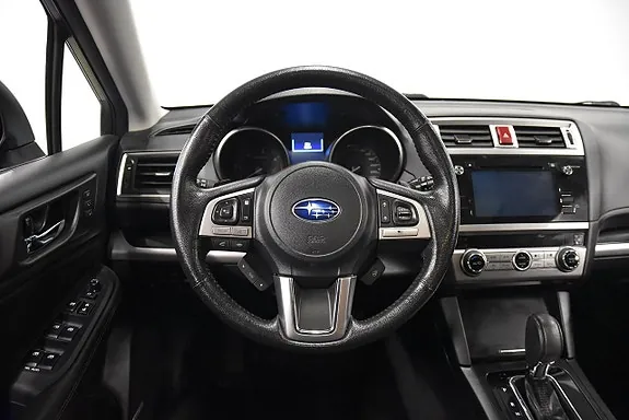 Subaru Outback 2017 photo 2