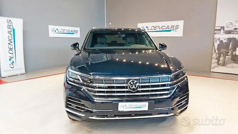 Volkswagen Touareg 2021 photo 2