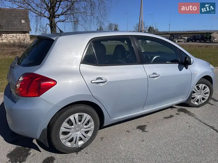 Toyota Auris 2008 photo 5