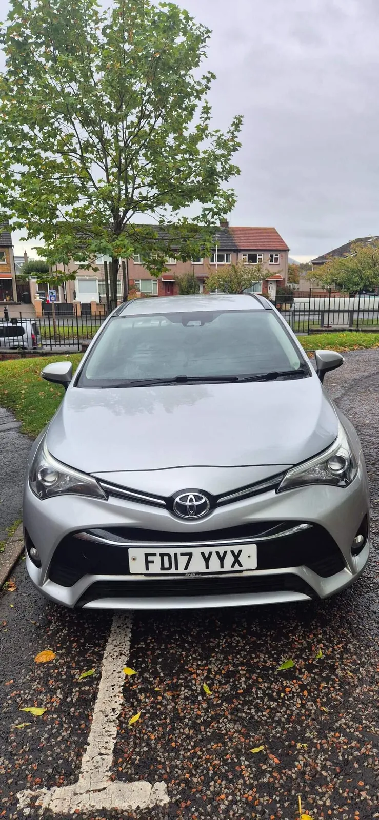 Toyota Avensis 2017 photo 2