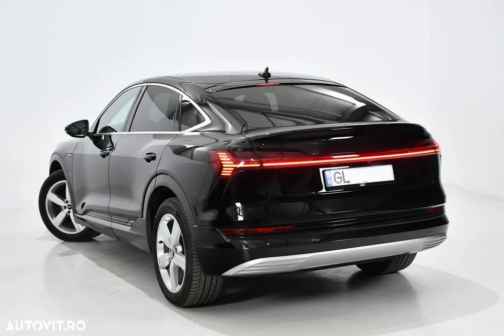 Audi E-Tron 2021 photo 4