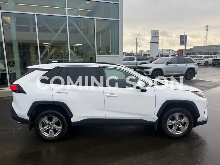 Toyota Rav4 2025 photo 3