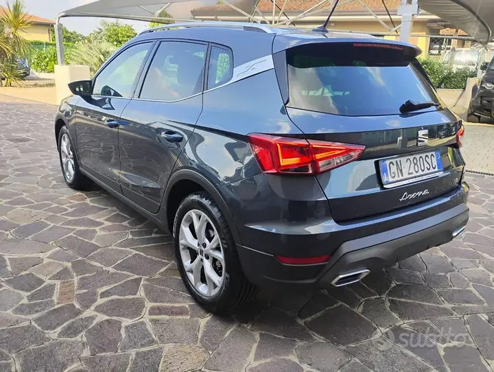 Seat Arona 2023 photo 5