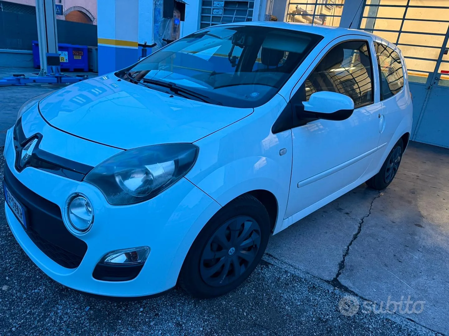 Renault Twingo 2012 photo 2