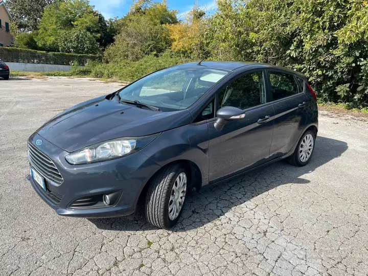 Ford Fiesta 2013 photo 3