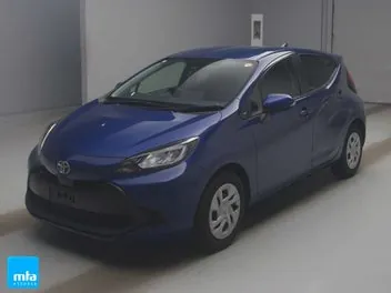 Toyota Aqua 2022 photo 4