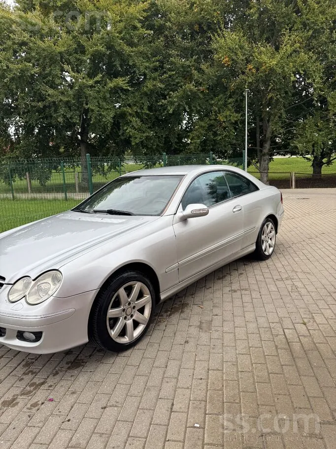 Mercedes-Benz Clk270 2005 photo 2