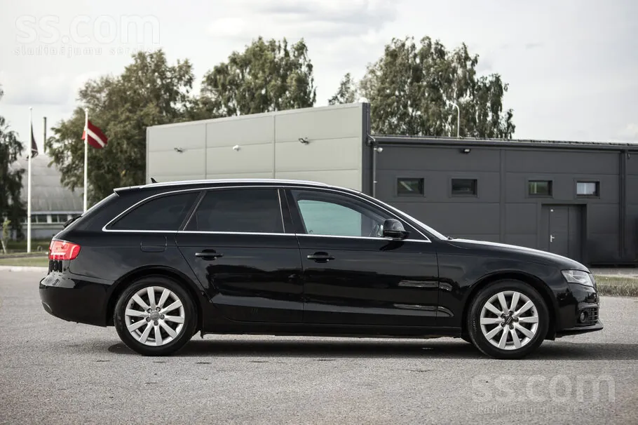 Audi A4 2008 photo 3