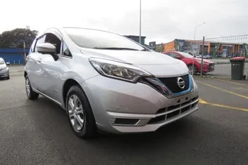 Nissan Note 2021 photo 2