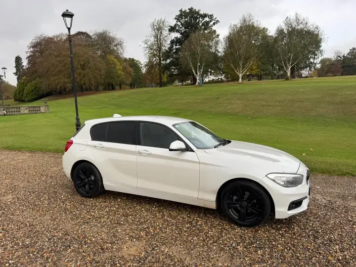BMW 1 Series 2015 photo 3