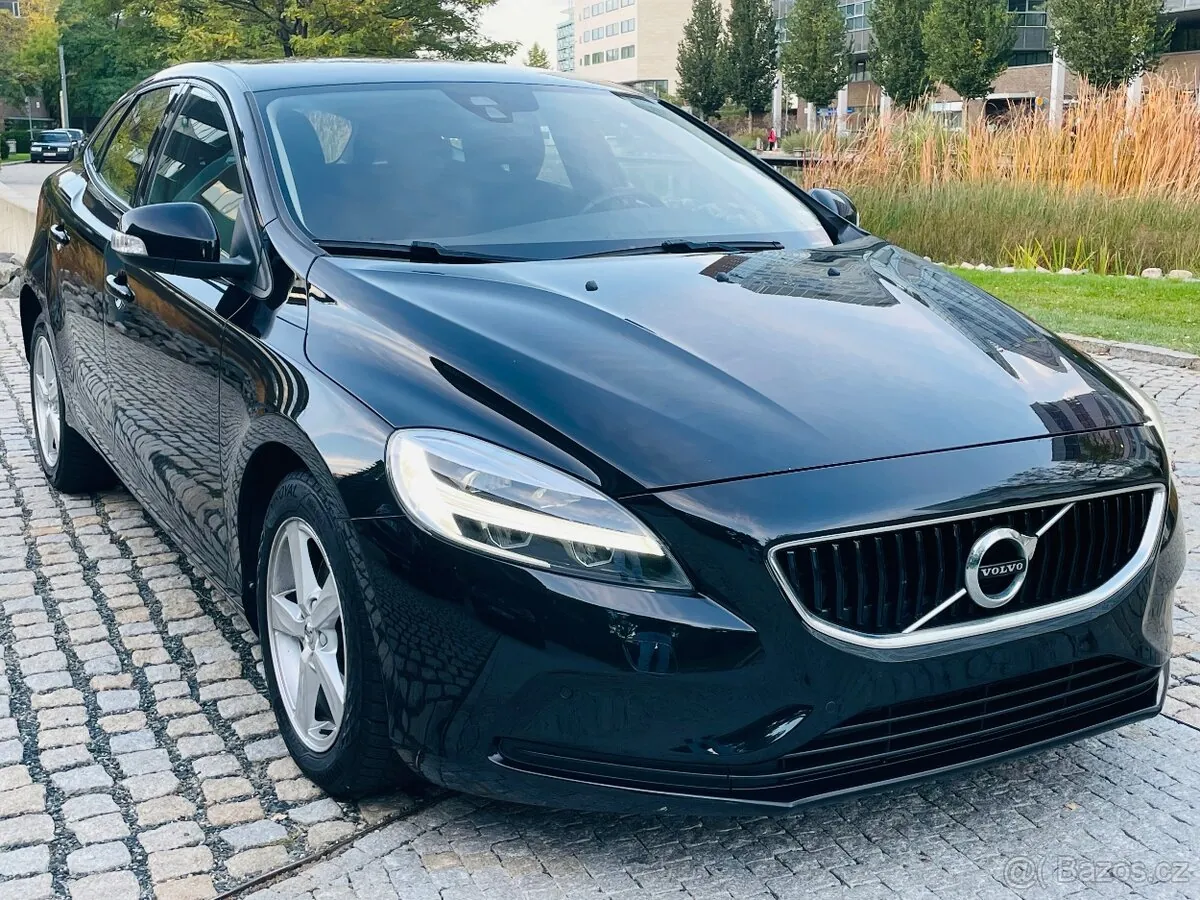 Volvo V40 2018 photo 4