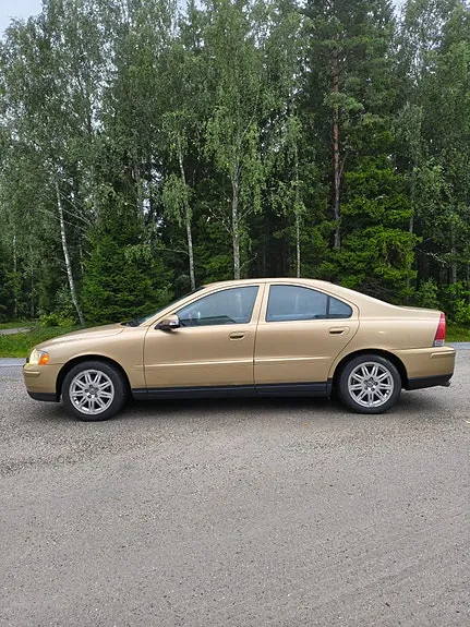 Volvo S60 2008 photo 3