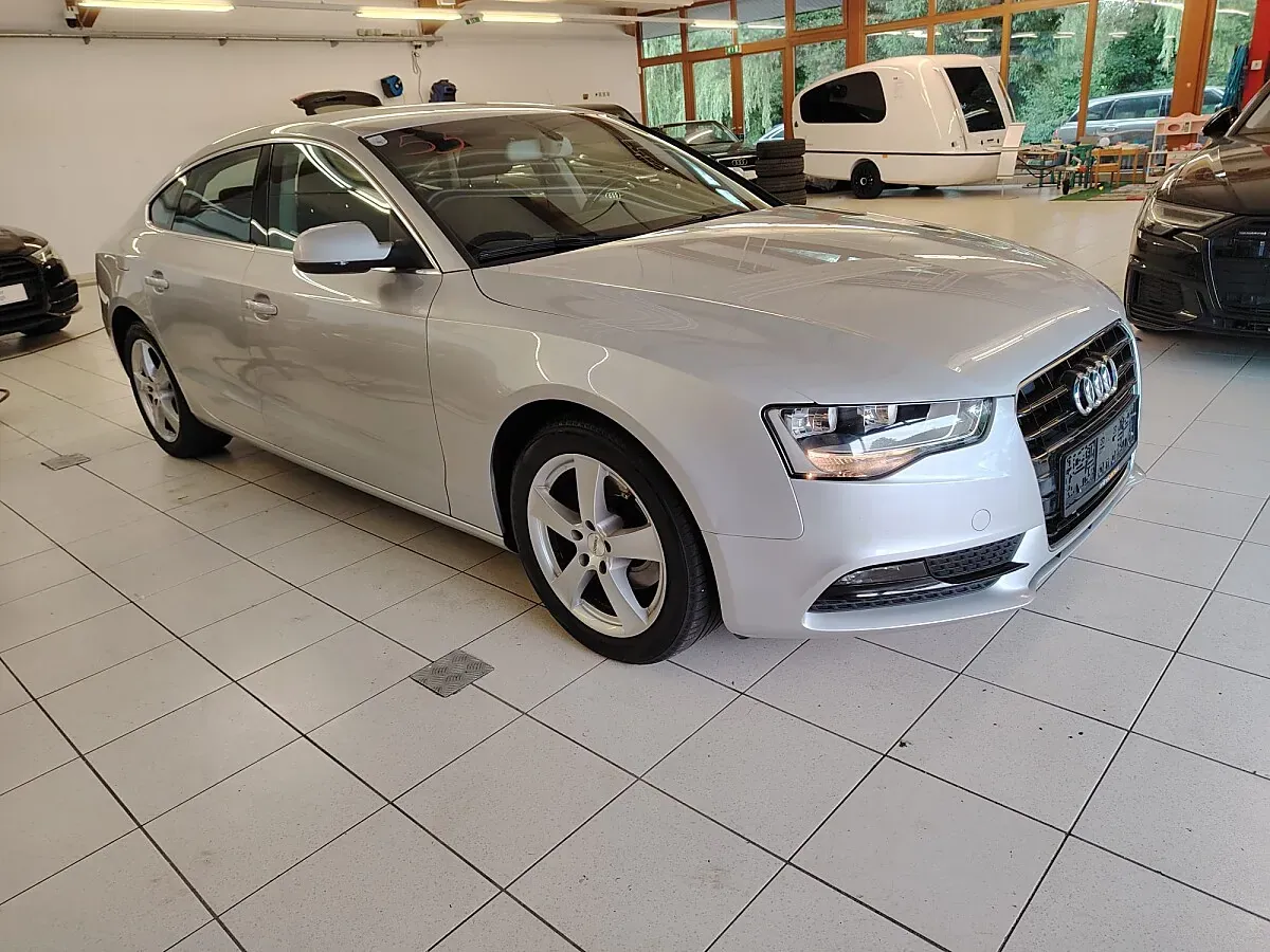 Audi A5 2014 photo 2