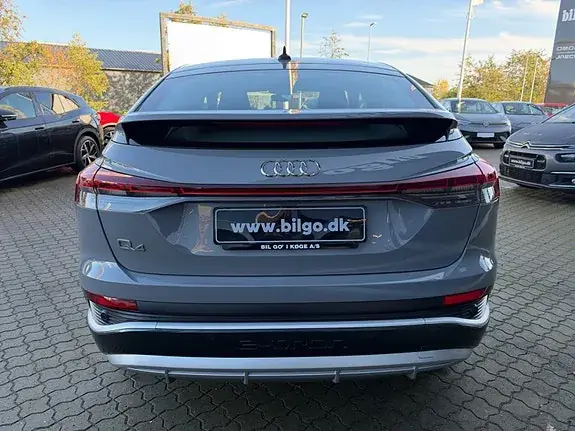 Audi Q4 E-Tron 2024 photo 5