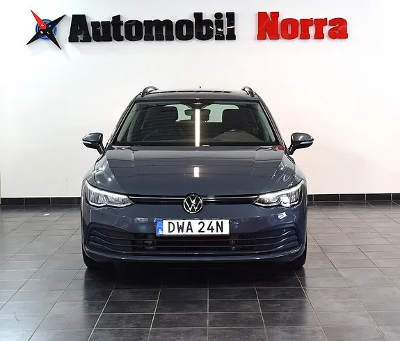 Volkswagen Golf I 2023 photo 2
