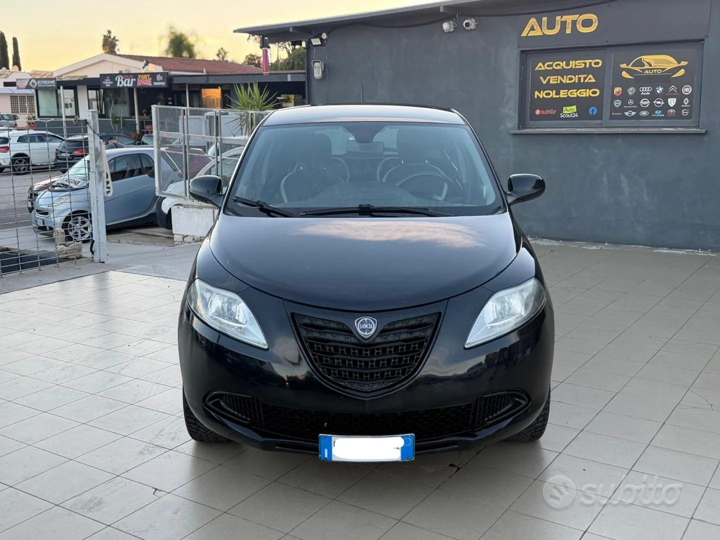 Lancia Ypsilon