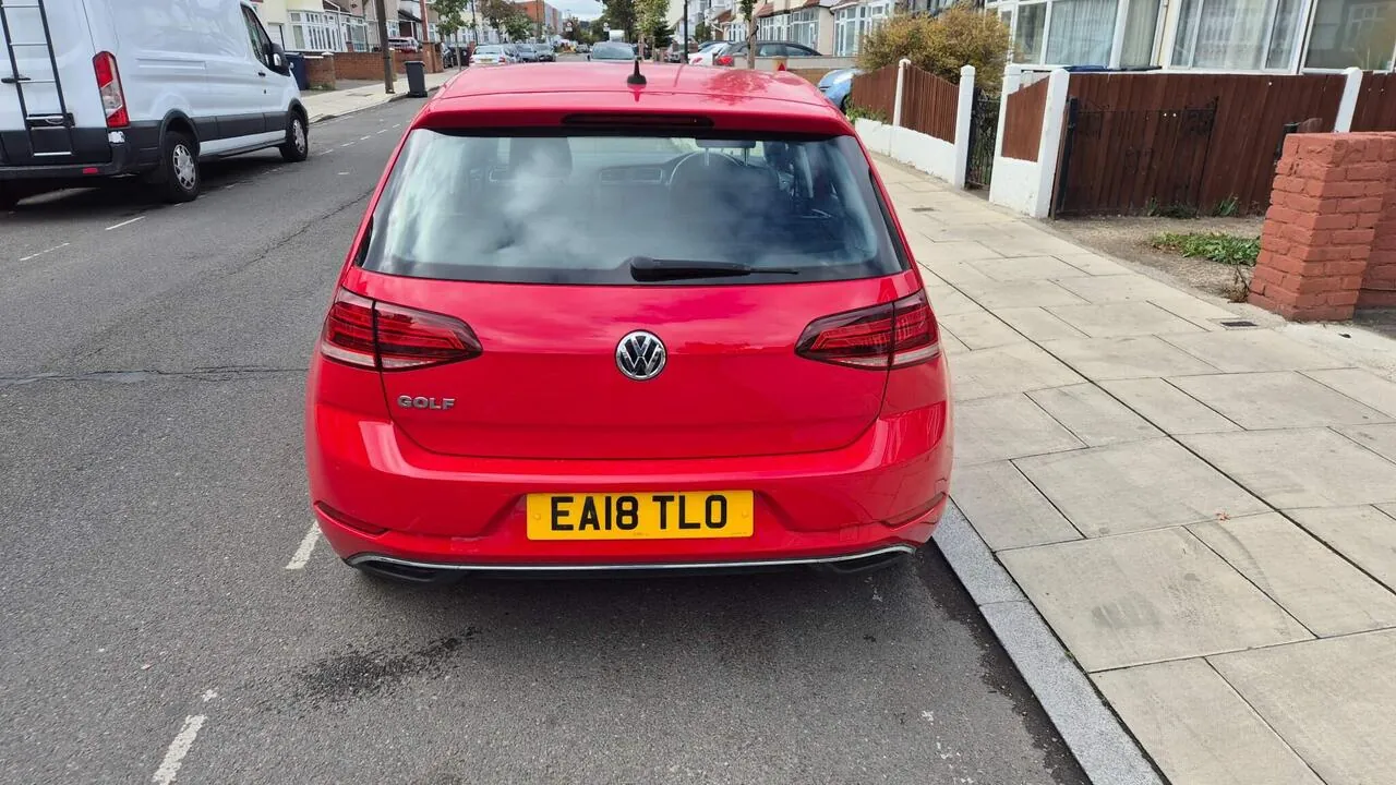 Volkswagen Golf 2018 photo 4