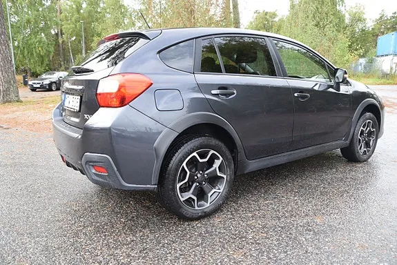 Subaru Xv 2012 photo 5