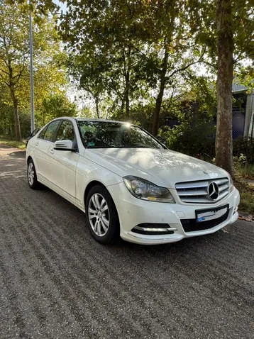 Mercedes-Benz C180
