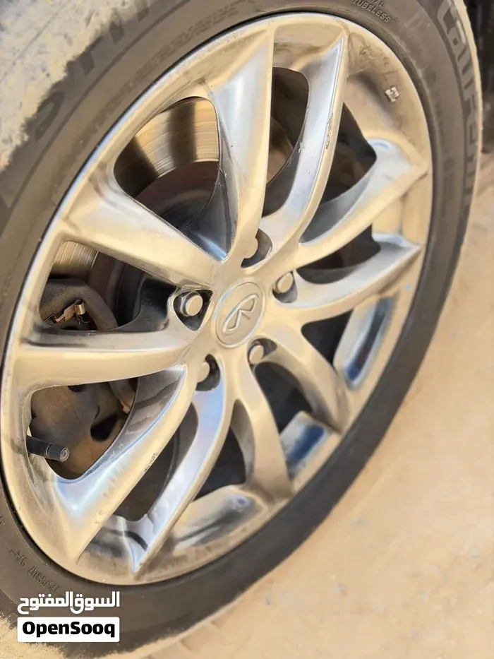Infiniti G35 2008 photo 3