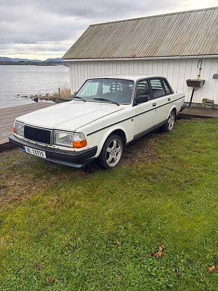 Volvo 240