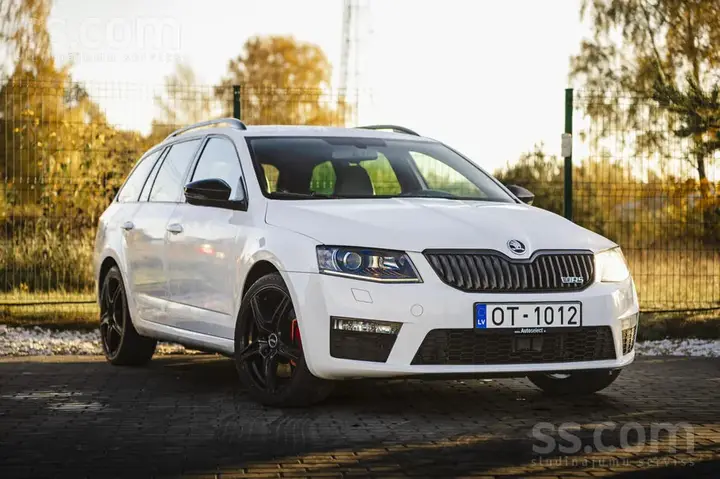 Skoda Octavia 2014 photo 3