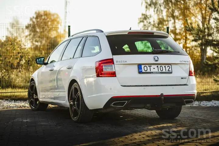 Skoda Octavia 2014 photo 4