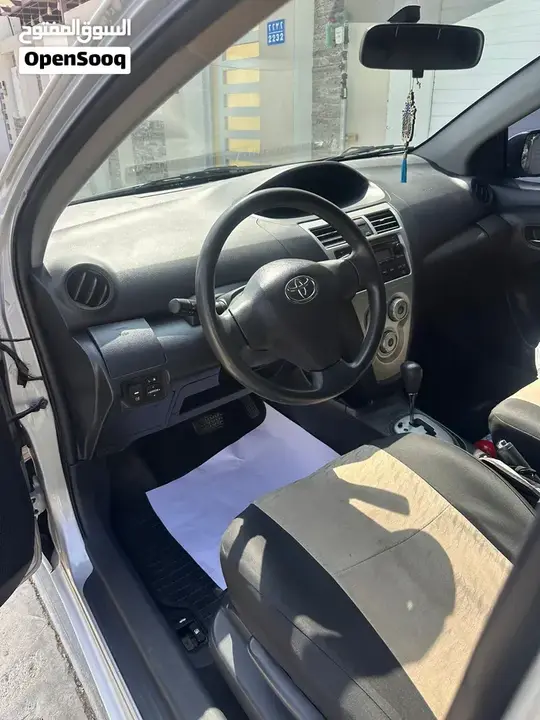 Toyota Yaris 2009 photo 4