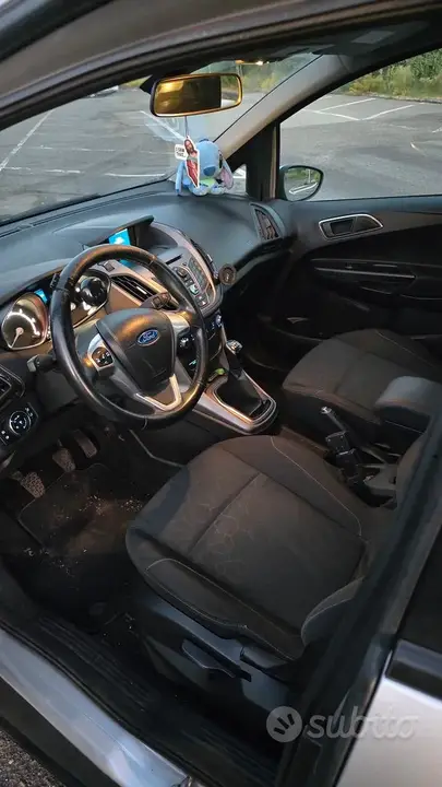Ford B-Max 2013 photo 4