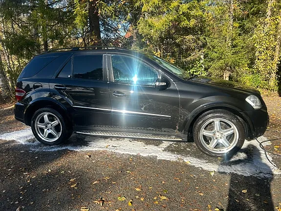 Mercedes-Benz Ml320