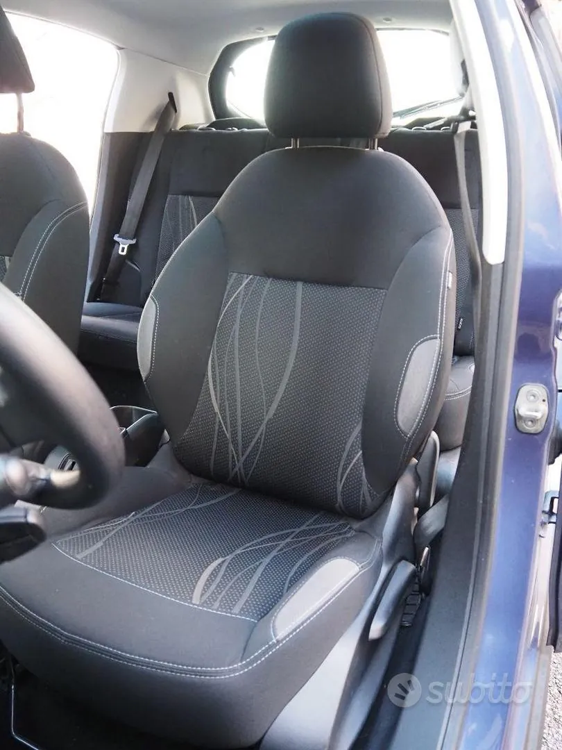 Peugeot 208 2013 photo 5