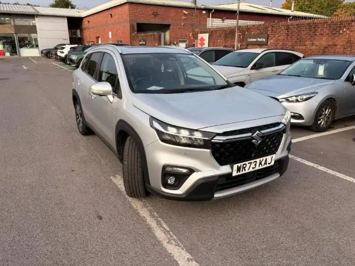 Suzuki S-Cross