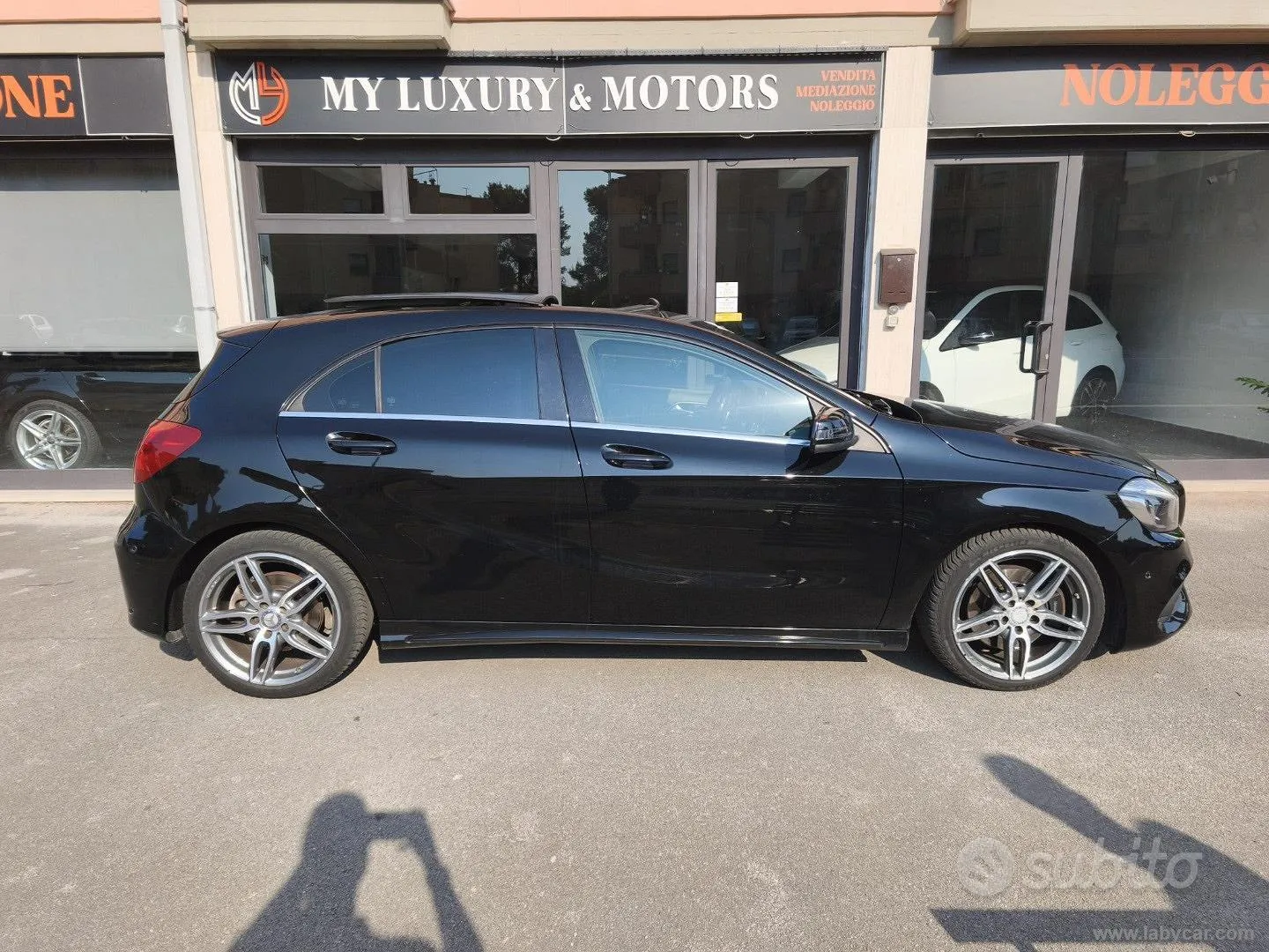 Mercedes-Benz A 2016 photo 4