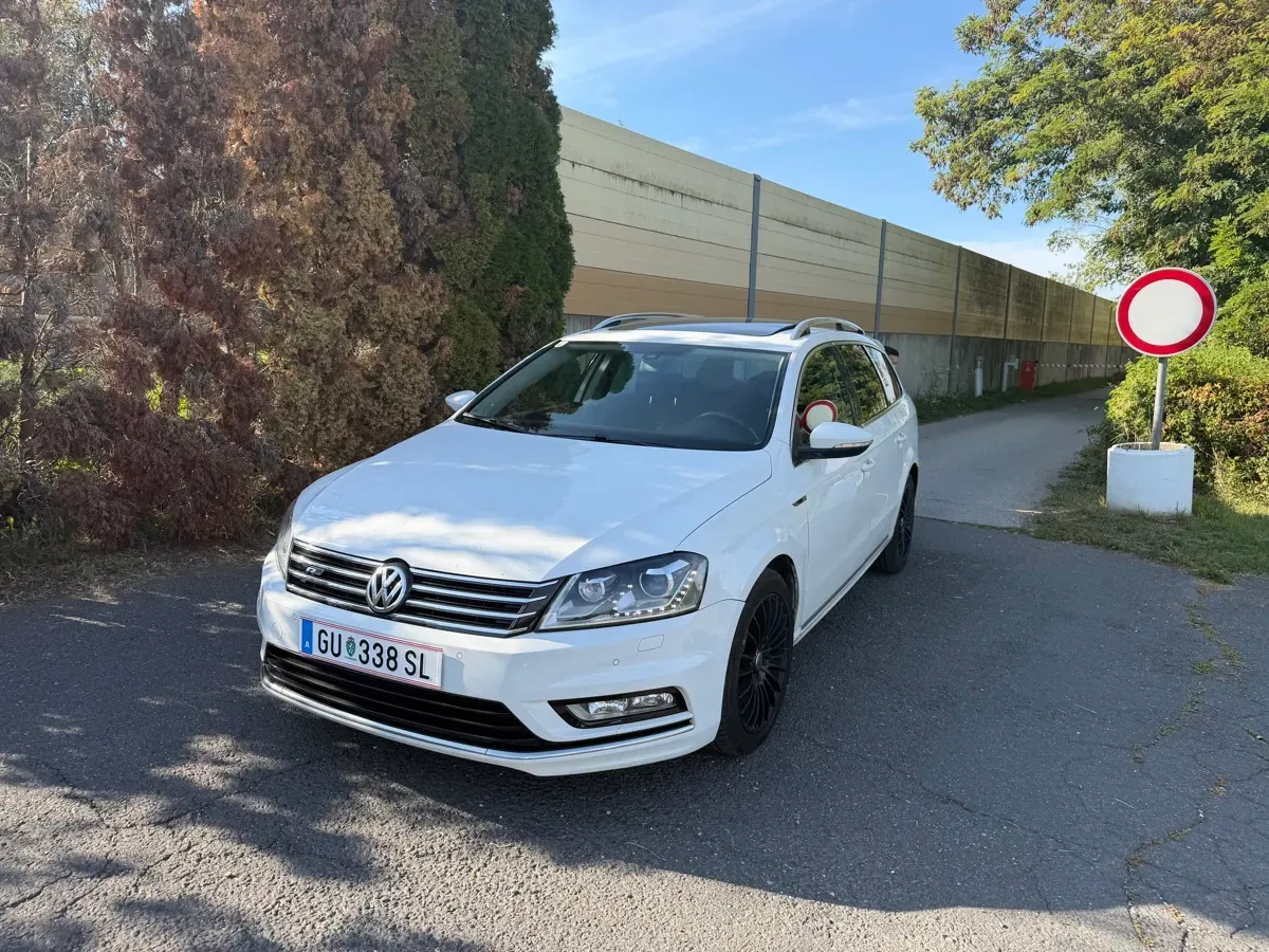 Volkswagen Passat 2013 photo 2